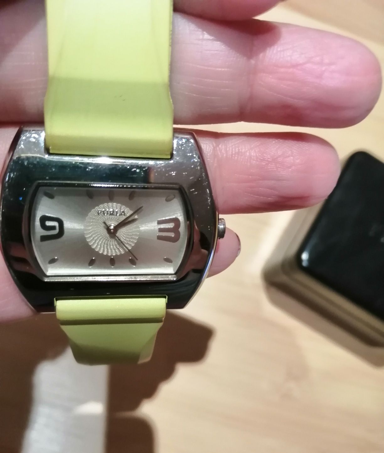 Relógio da marca Furla