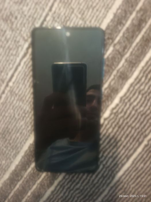 Samsung a 51 в хорошем состоянии