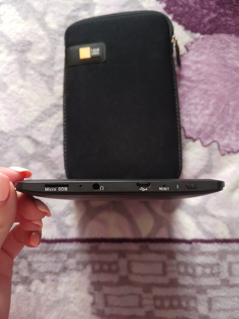 Електронна книга Prestigio
