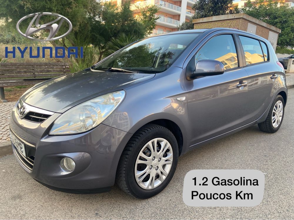 Hyundai 1.2 Gasolina • 85 cv • Poucos Km • Multimídia • CAMERA DE RÉ