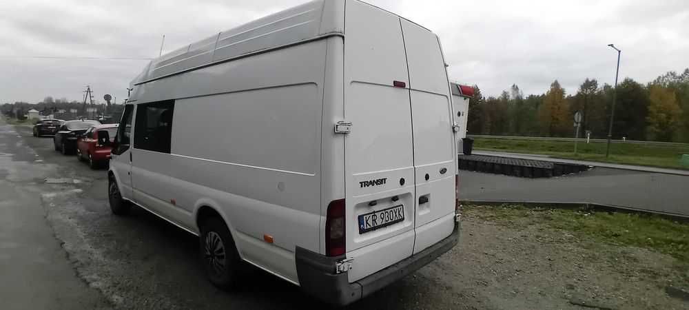 fORD tRANSIT L4 H2 kLIMA MOTOR 2,4 brygady 9 osób rok 2009