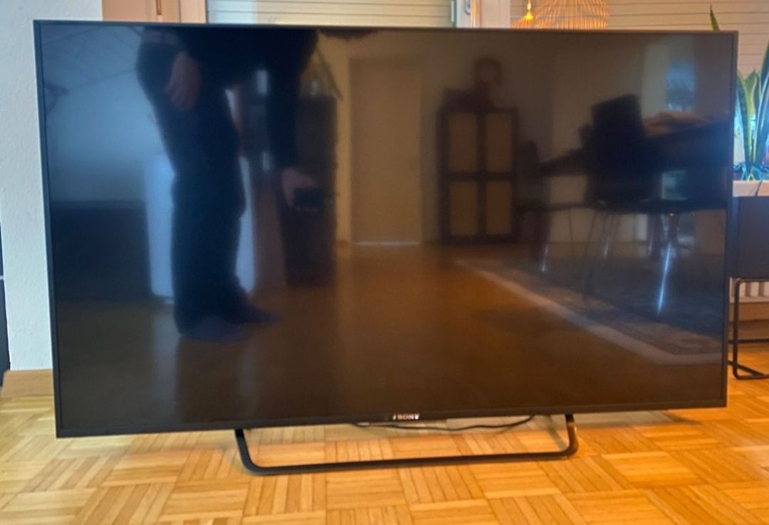 55 Sony 4K Smart TV.