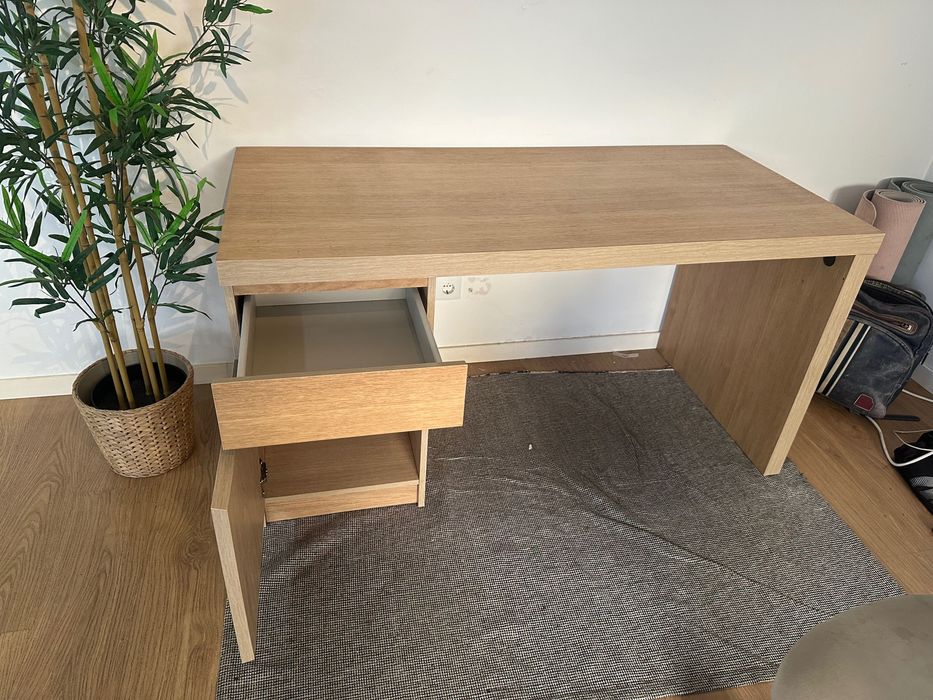 Secretaria IKEA Malm