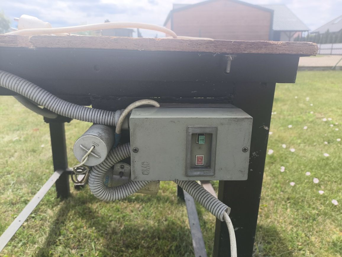 KRAJZEGA Piła stołowa 220V