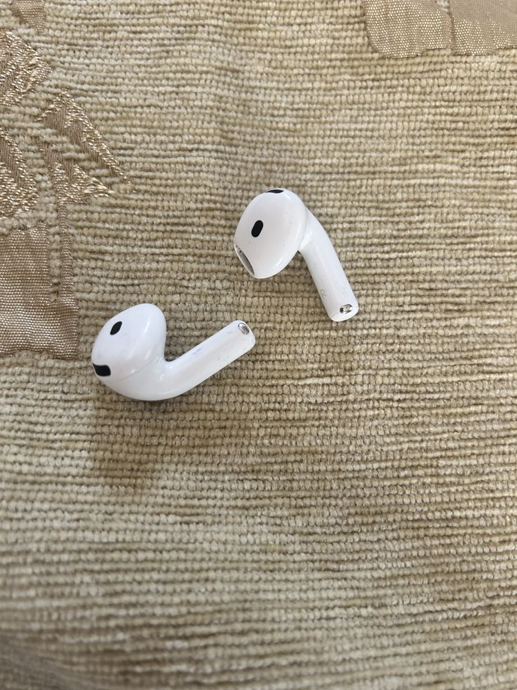 Навушники air pods 4 без кейсу