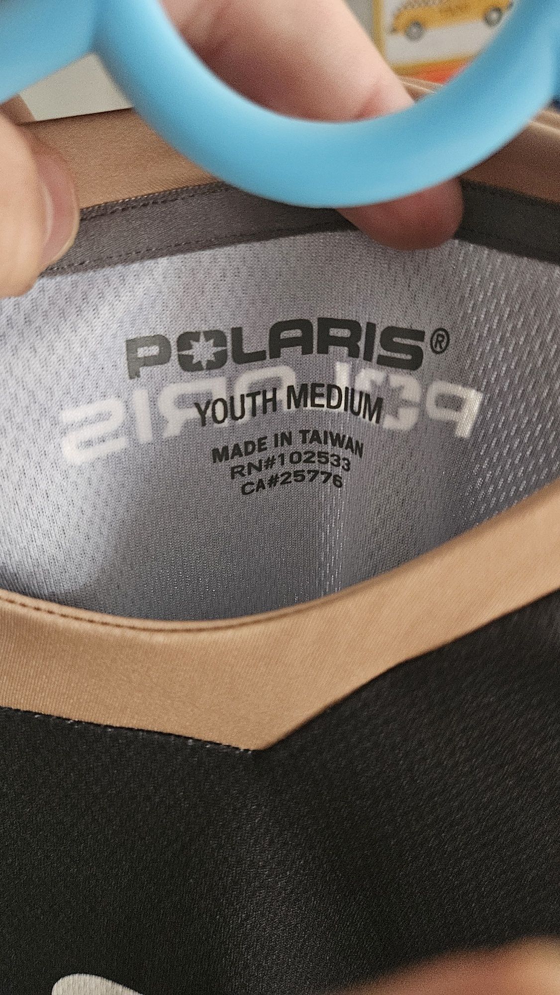 T-Shirt Polaris Youth Medium Size