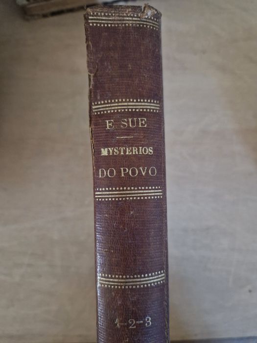 OS MYSTERIOS DO POVO. [3 VOLUMES]..de Eugénio Sue