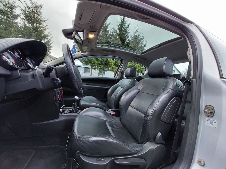 Peugeot 207 1.6 HDI 2008r bogate wyposażenie