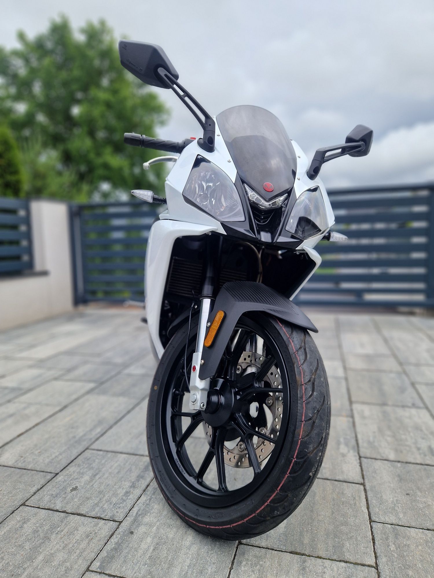 Malaguti 125 RST 2020r  jak aprilia yamaha z Niemiec  A1 B