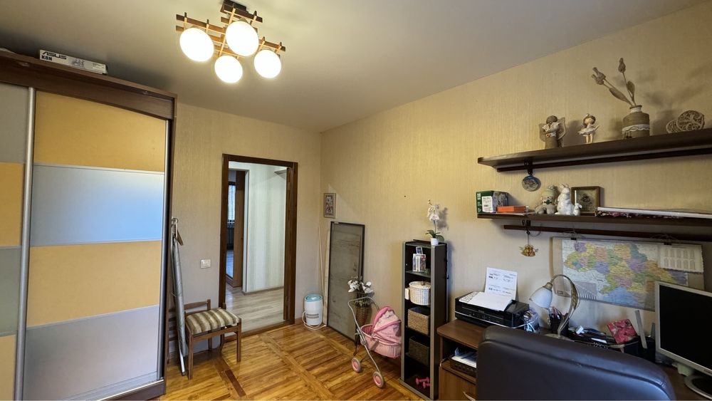 Продам 3 ккв в Чугуеве(Авиатор )
