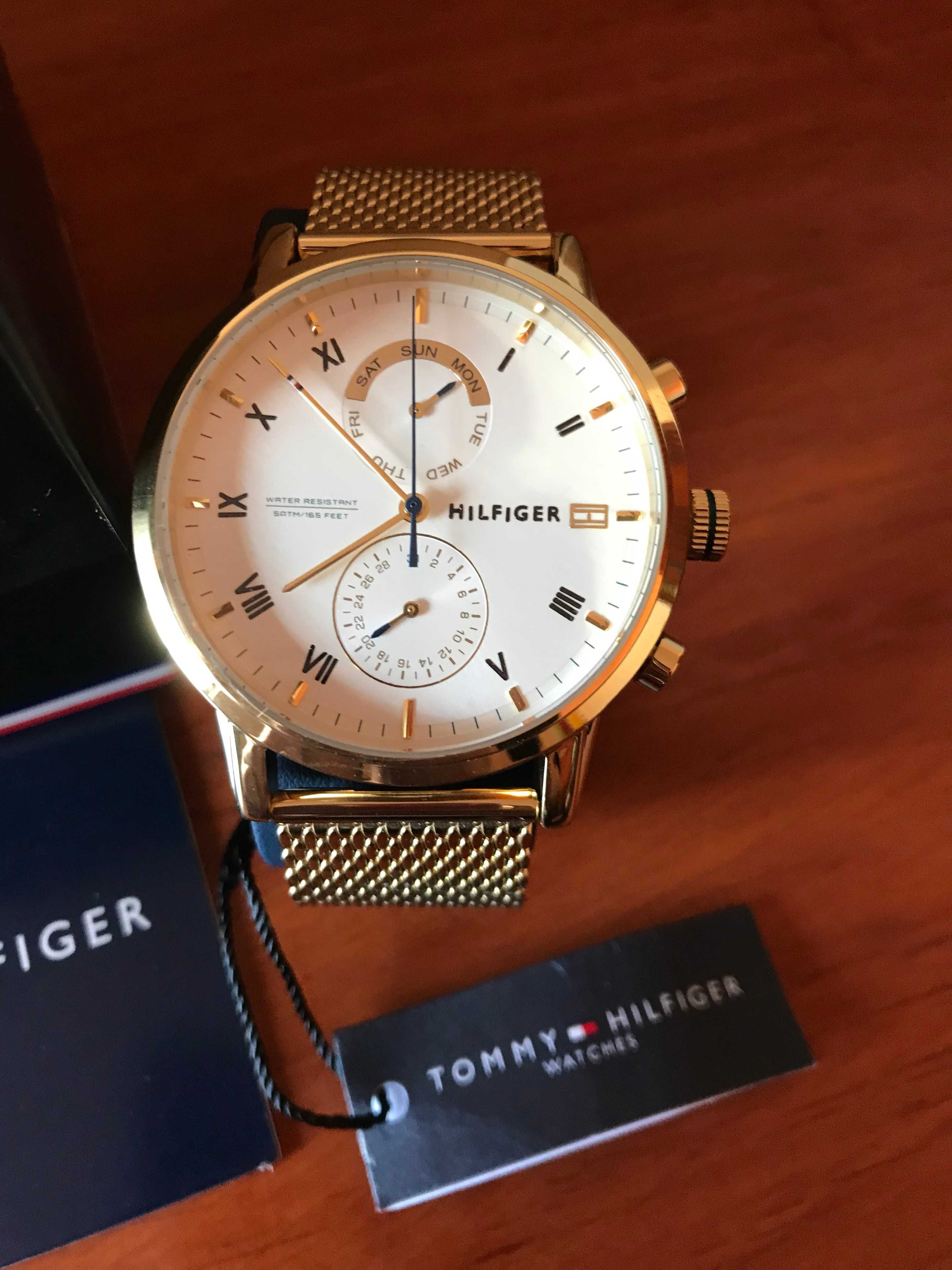 Relógio Tommy Hilfiger Dourado & Branco