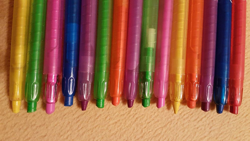 Pachnące kredki Scentos wykręcane szt.15