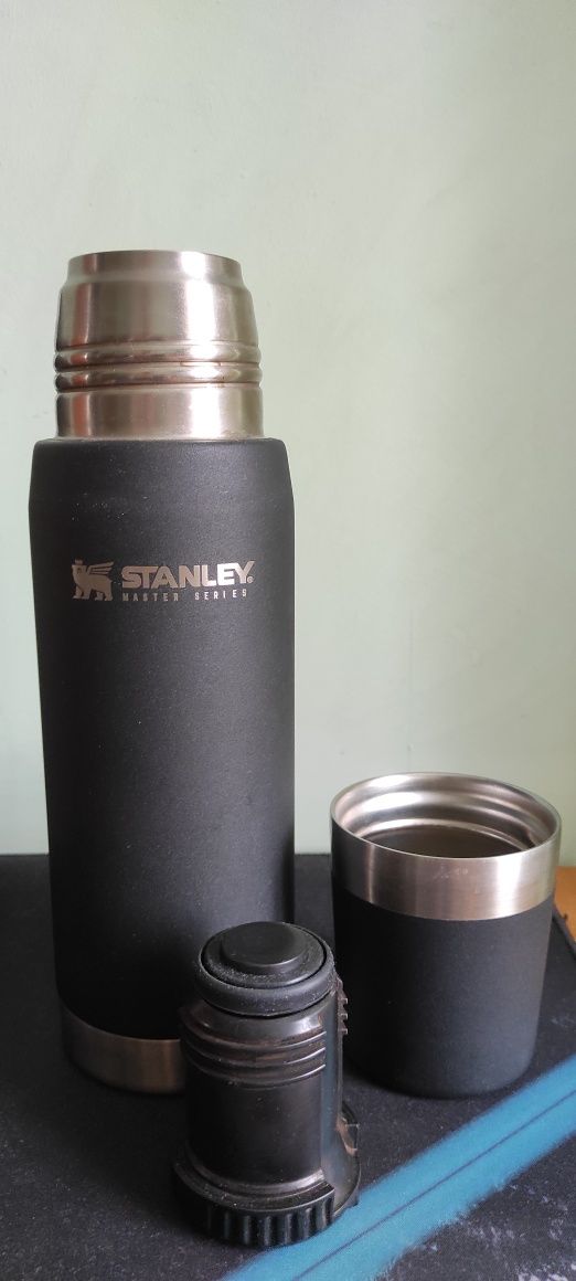 Термос Stanley Master Unbreakable Thermal bottle Стенли Мастер 0.75 ли