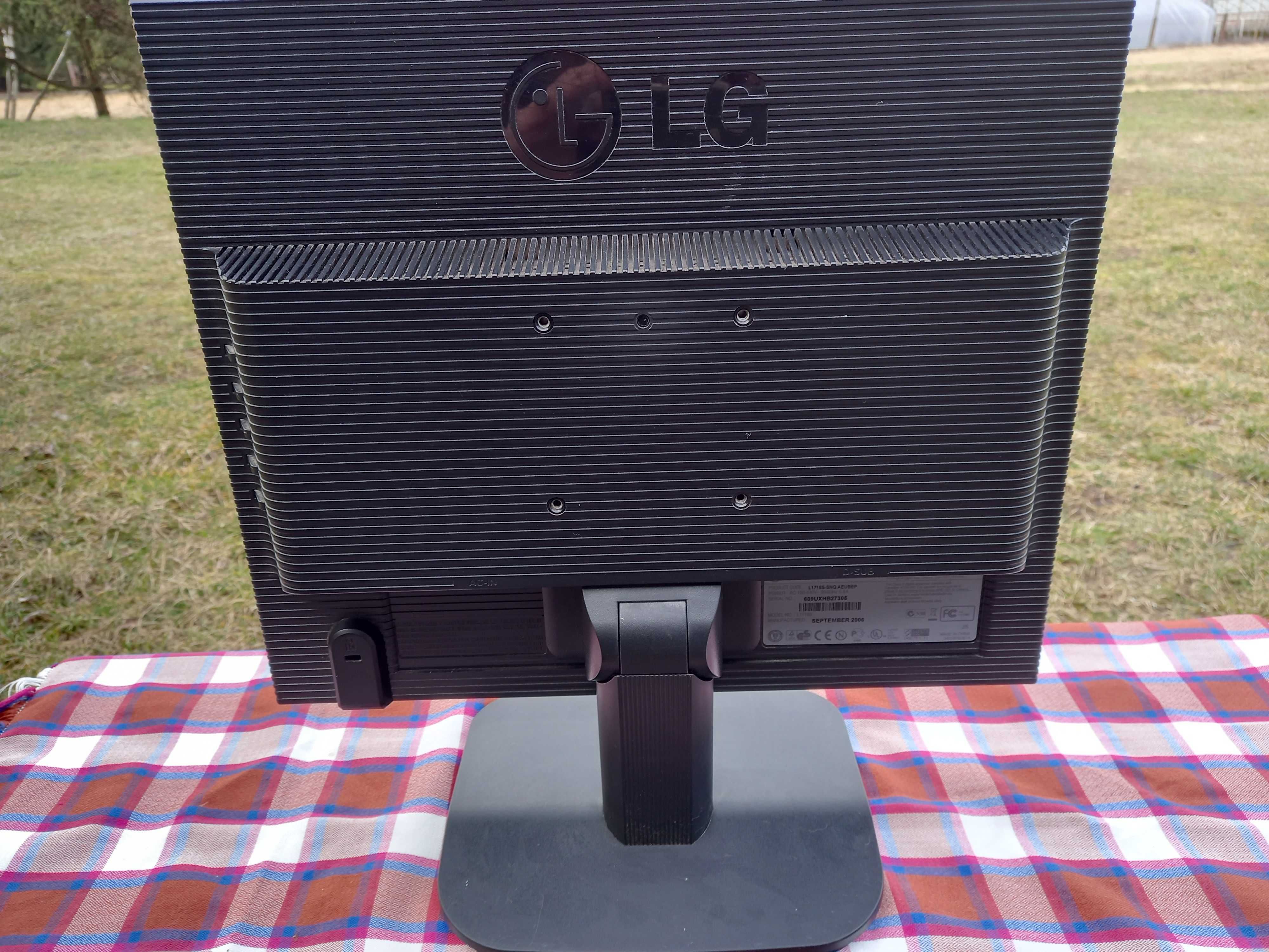 Monitor komputerowy LG