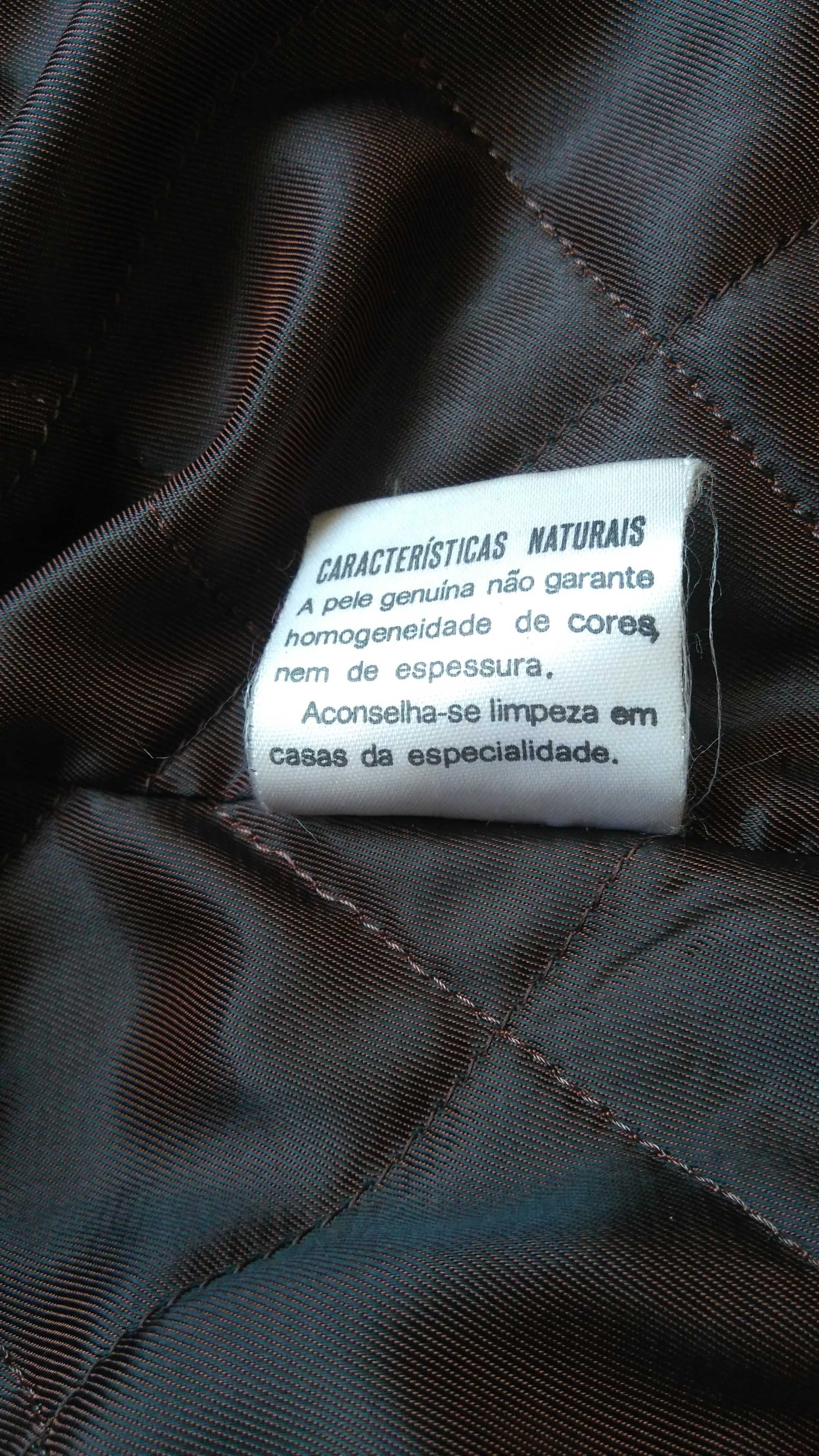 Casaco de homem em pele genuína