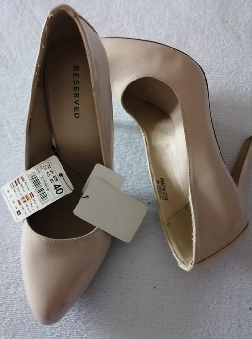 Szpilki r. 40 i kopertówka, zestaw, kolor nude