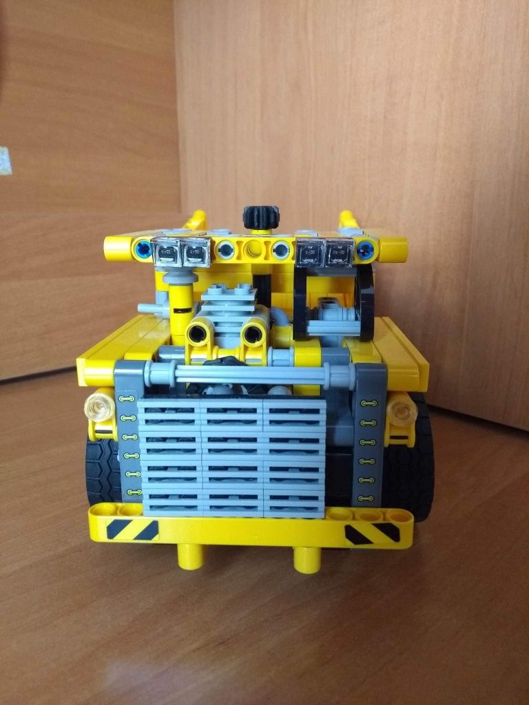 LEGO technic 42035- wywrotka górnicza [jak nowe]