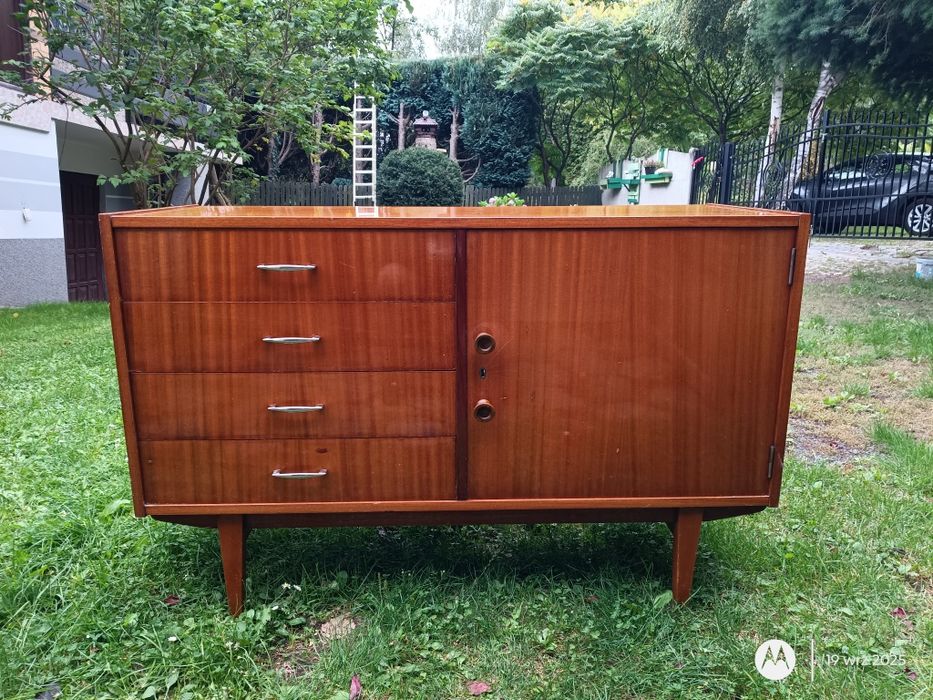 Komoda Violetta mahoń kredens stołowy prl meble vintage retro loft