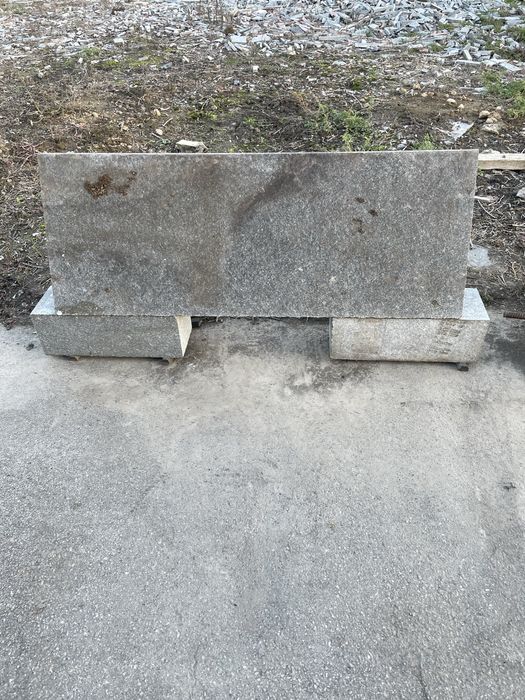 Памʼятник гранітний