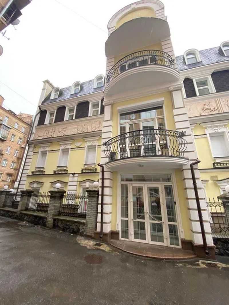 Офіс 1660 м.кв. Саксаганського 67, центр, паркінг