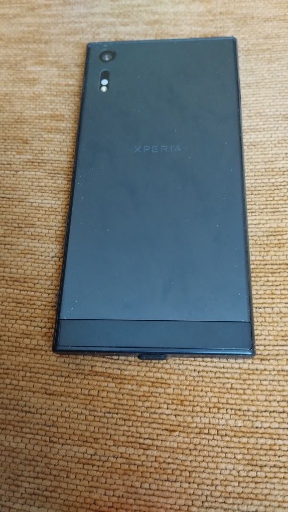 Продам Sony xz вживаний