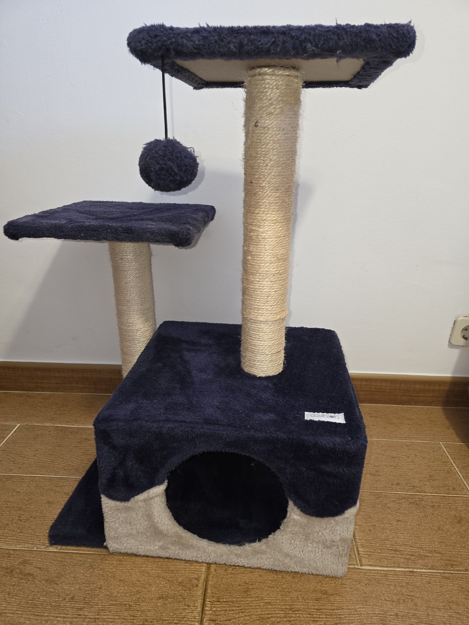Vendo arranhador para Gatos como novo