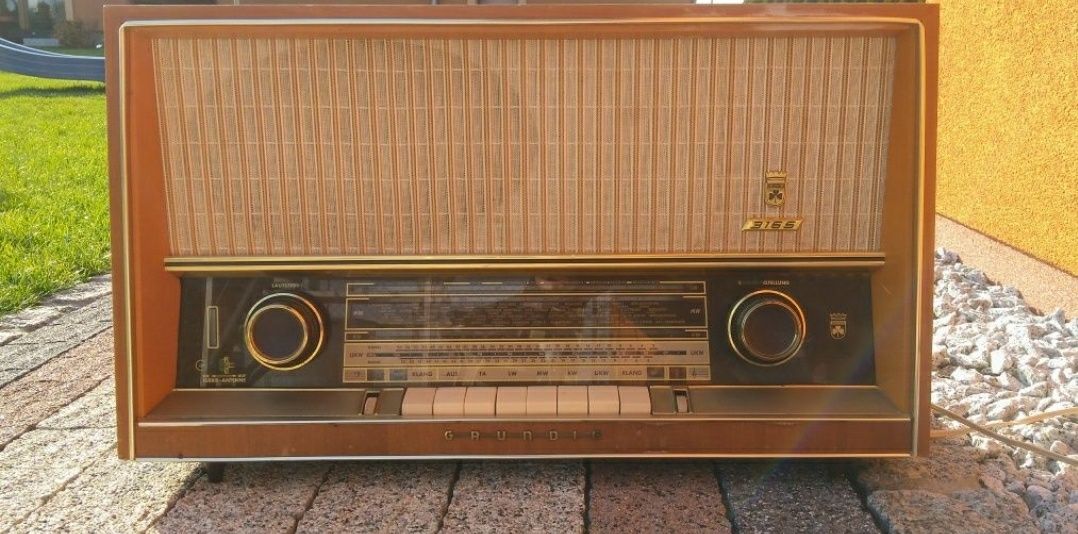 Stare radio Grundig 3165