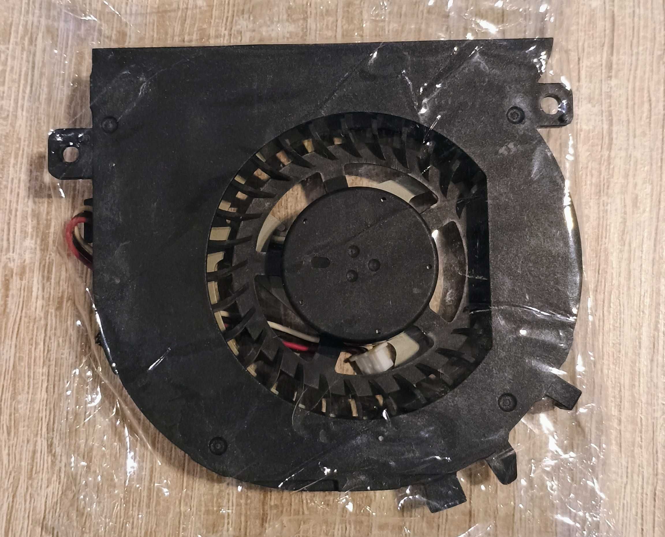 Wentylator do Samsunga NP270E4E NP270E5E NP270E5V
