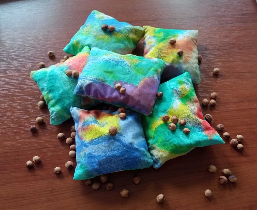 Woreczki z pestkami wiśni