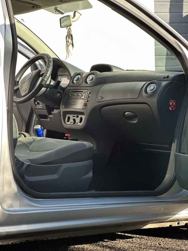 Vendo citroën c2 1.1 com 121.000 km