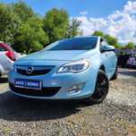 Opel Astra J 2010r.1.4benz.101KM Perfekcyjny Stan Zarejestrowany Ubezp
