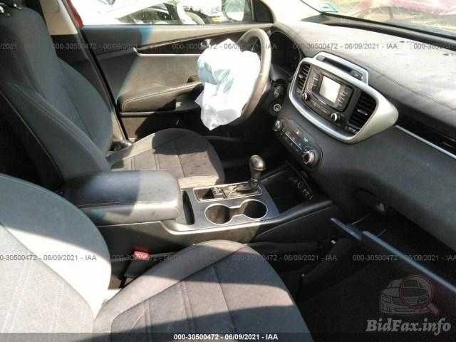 Розбірка авто автозапчастини шрот Kia Sorento UM