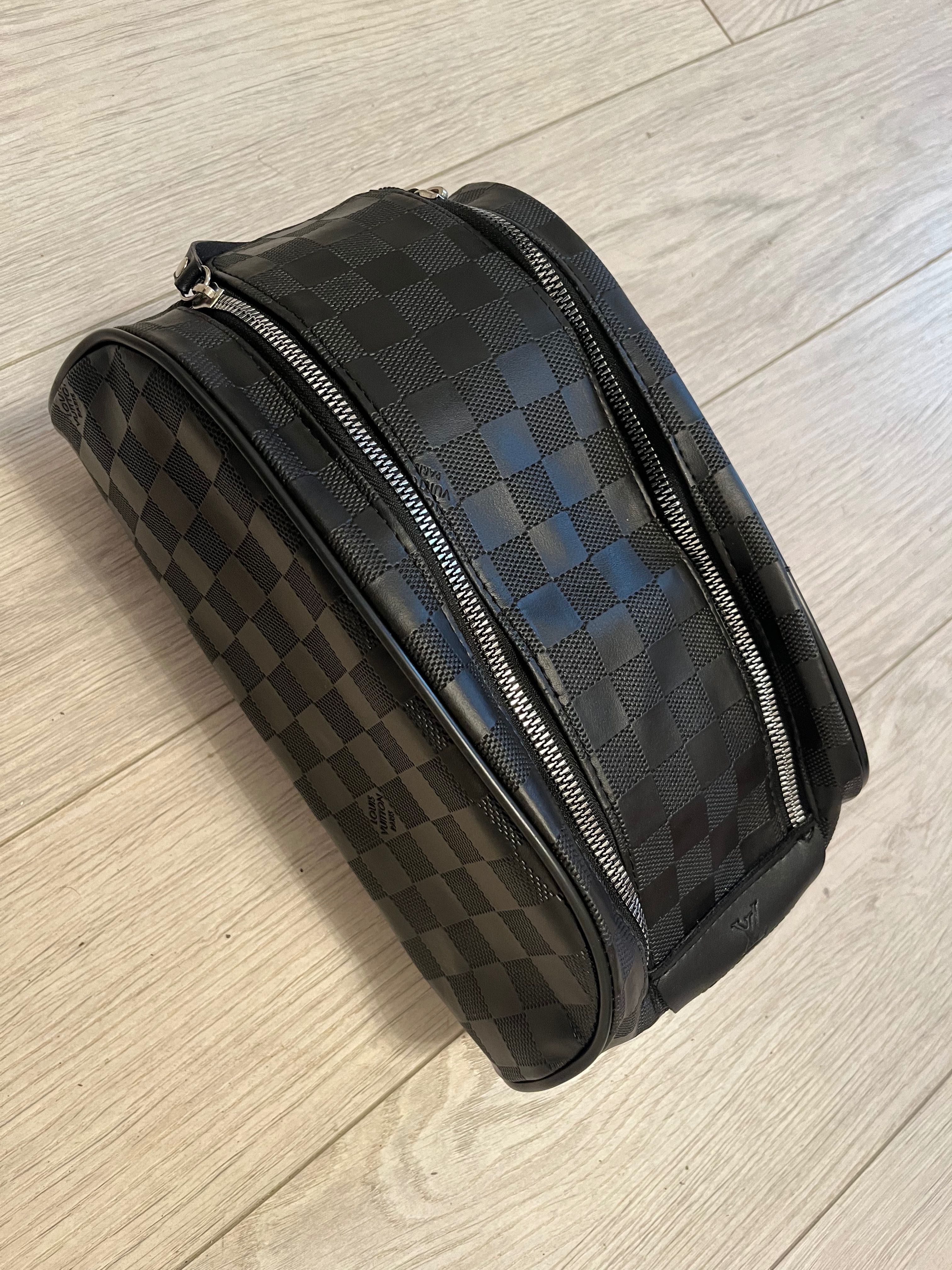 Kosmetyczka Louis Vuitton