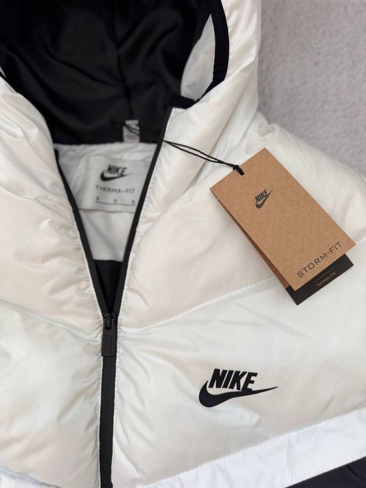 Зимняя Куртка Пуховик Nike Storm-Fit чорно-білий (S-2XL)