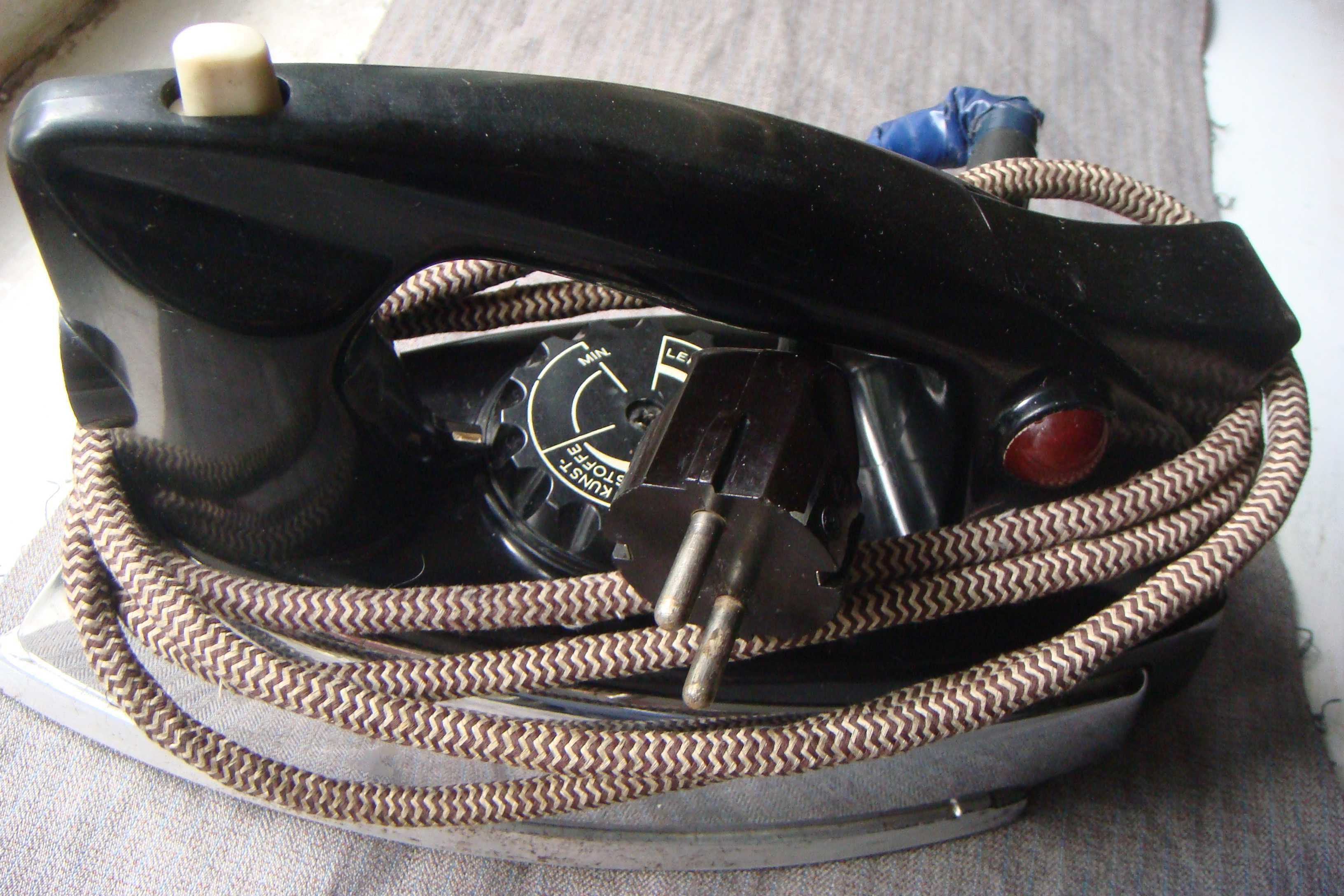 Праски (Утюги) Philips HA2752 (з парою) і звичайна УТ9 ГОСТ 307-81
