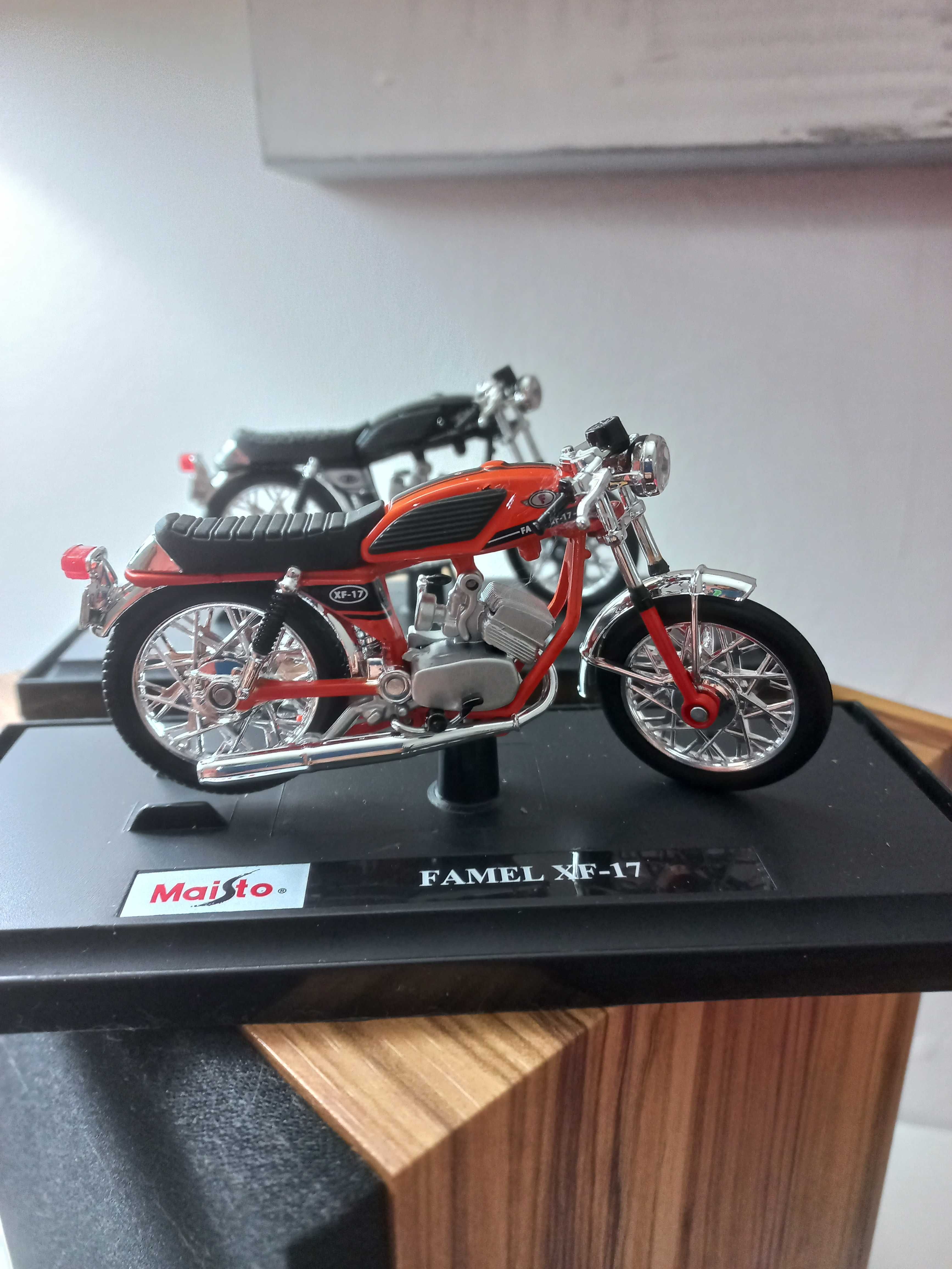 Miniatura xf 17 escala 1/18
