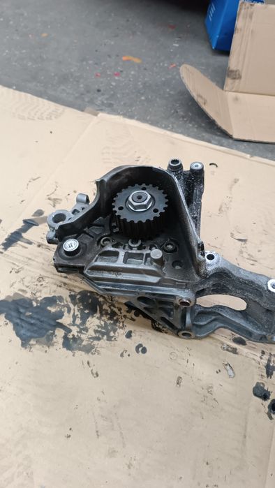 Pompa wtryskowa Audi 2.0 TDI 190KM CNH 04L130755E