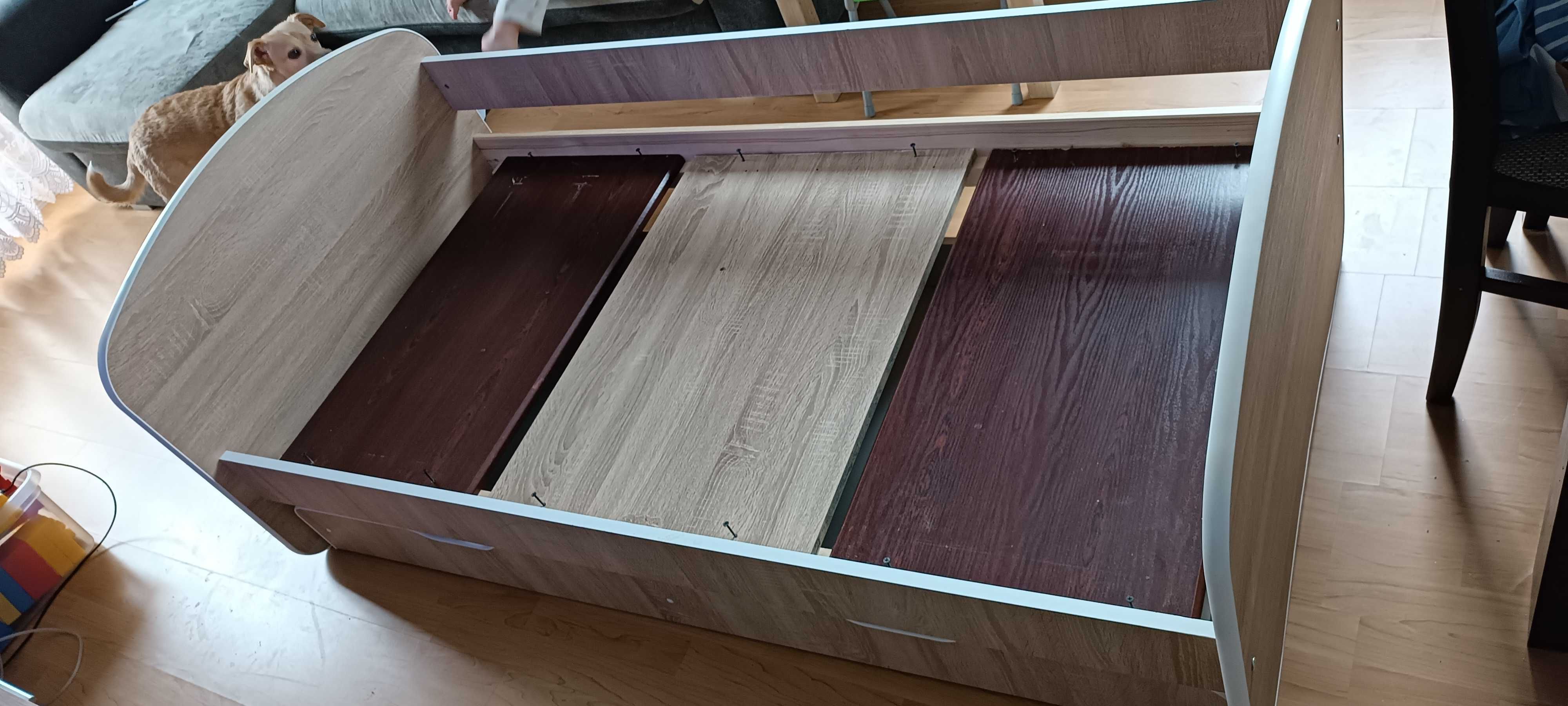 Łóżko dziecięce używane 164x 80