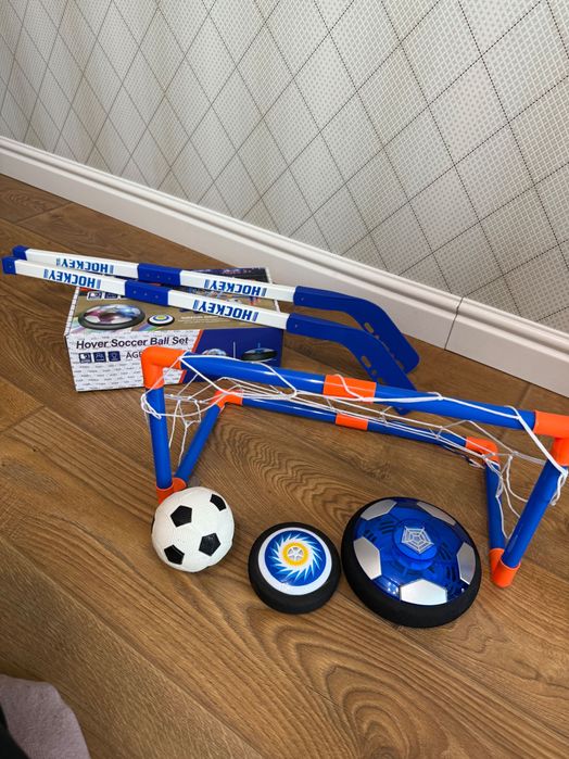 Хокей та соккер 3 в 1 для домашньої гри.