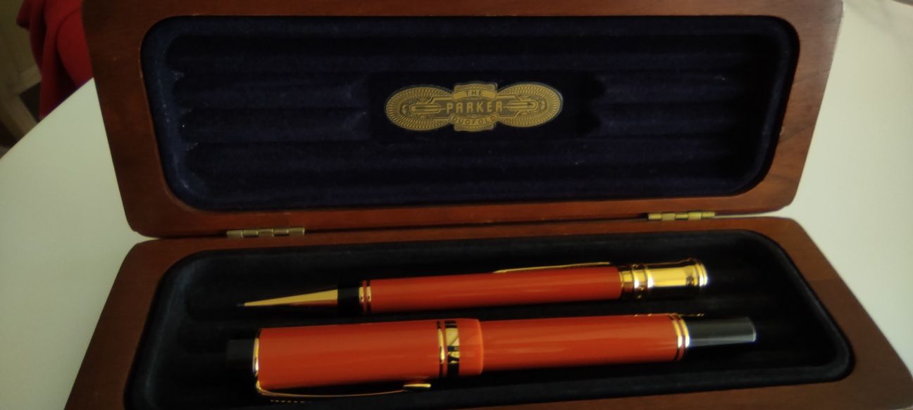 Duofold Centennial fountain pen e pencil Orange