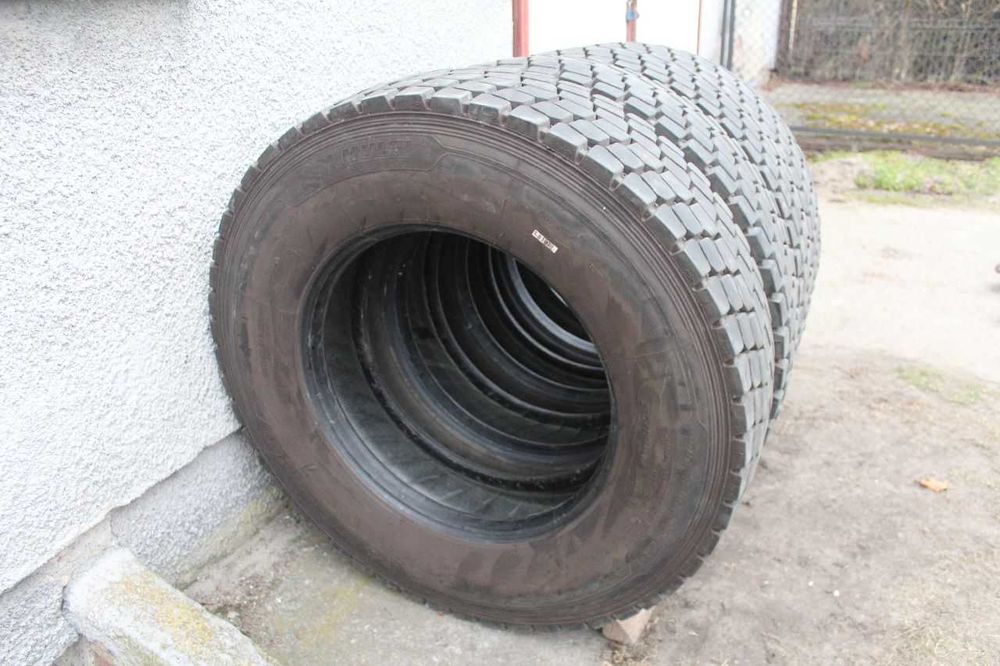 4x Michelin X Multi 275/80R22,5 - 275 80 R22,5 15 mm 2019 r.