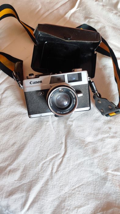Câmara vintage Canonet QL17