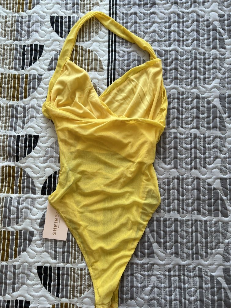 Body amarelo NOVO