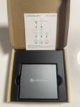 DisplayPort спліттер 1x3 (DP in to 3xDP out) з живленням Type-C