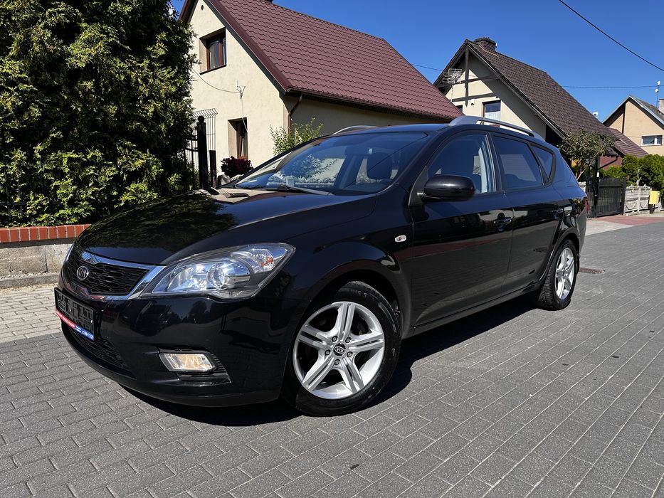 Alufelgi,klimatyzacja,6 biegów