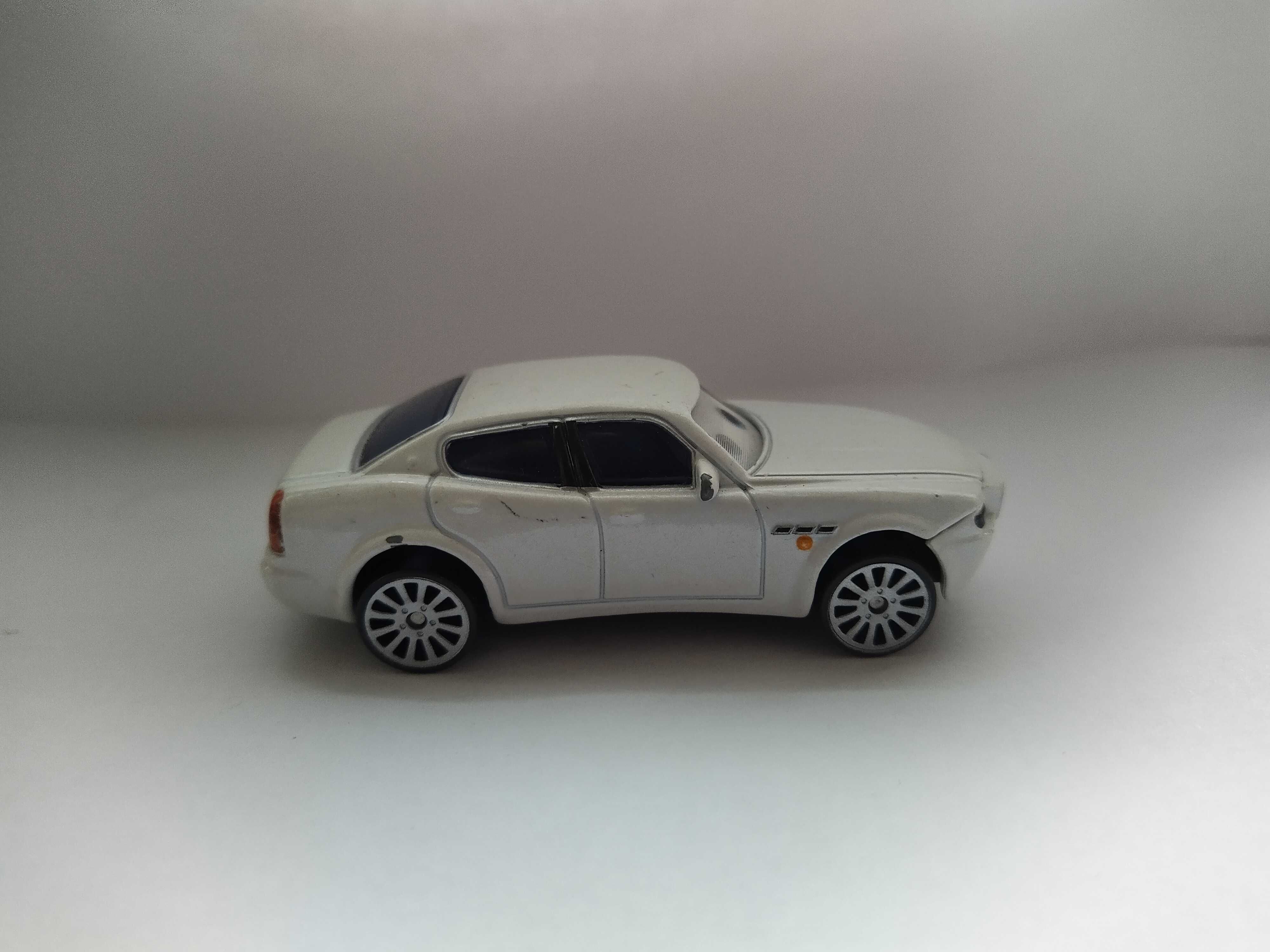 Auta Cars - Antonio Maserati - Disney/Pixar oczy 3D