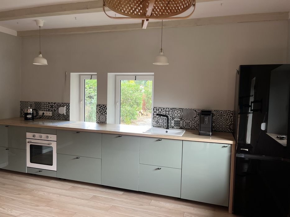 Zestaw mebli IKEA z AGD