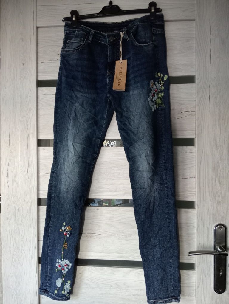 Spodnie jeansowe damskie Melly&Co