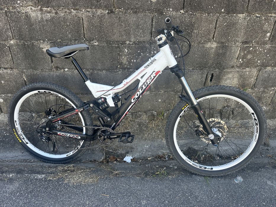 Quadro Bicicleta Btt suspensao total coluer roda 27,5/26