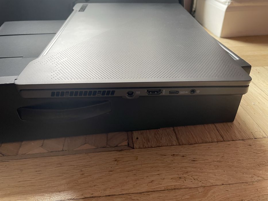 Laptop gamingowy Asus Rog Zephyrus G14 Ryzen 7, RTX3050